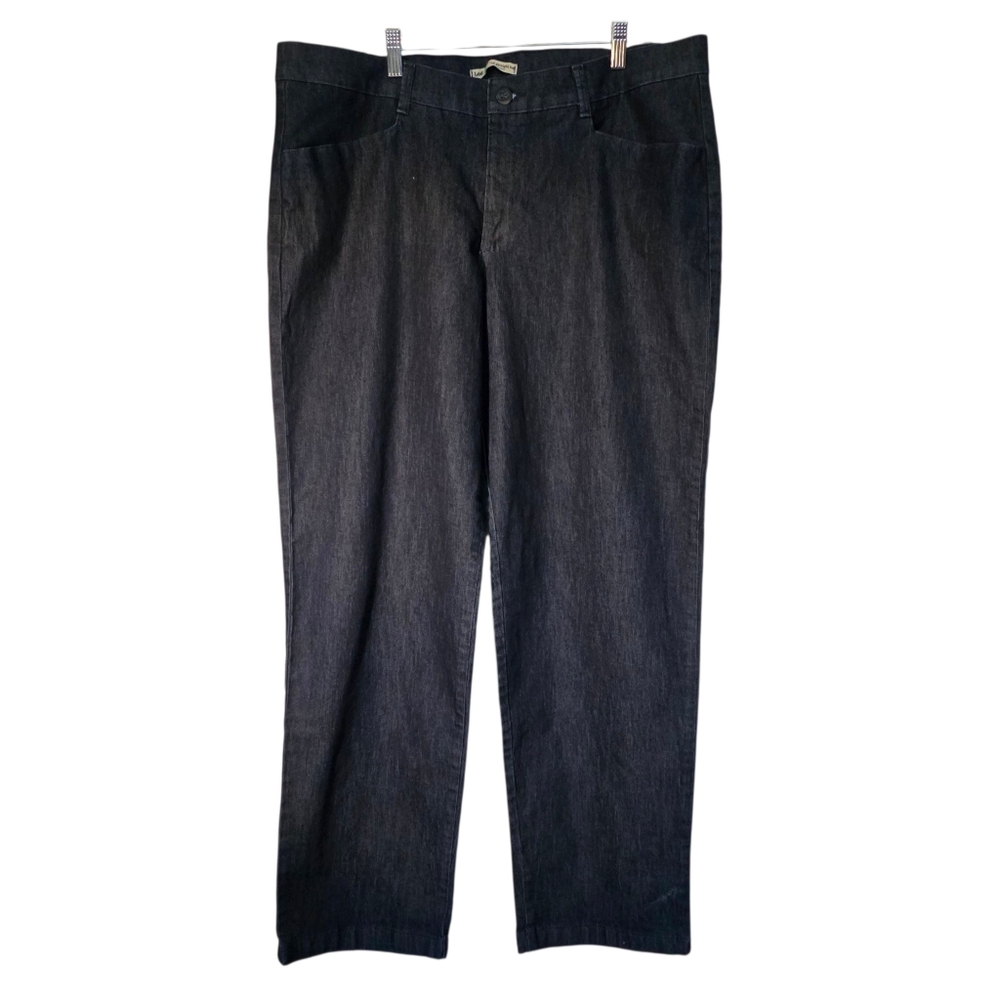 Women's Lee Naturally Slimming Flat Front Dark Blue Relaxed Jeans 16W EUC